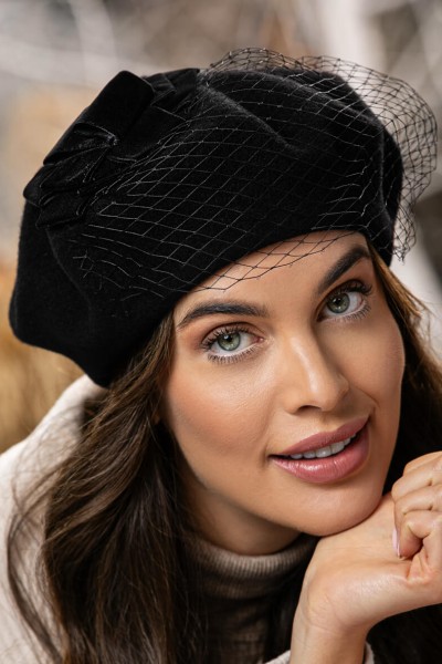 Caciula de dama tip bereta eleganta Aperolas